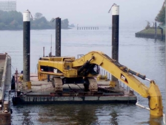 Cleaning Boats